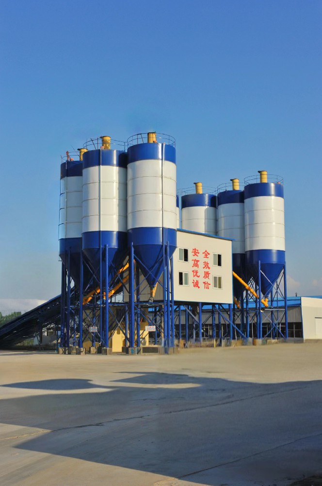 机械设备防锈新选择：醇酸外磁漆的卓越保护