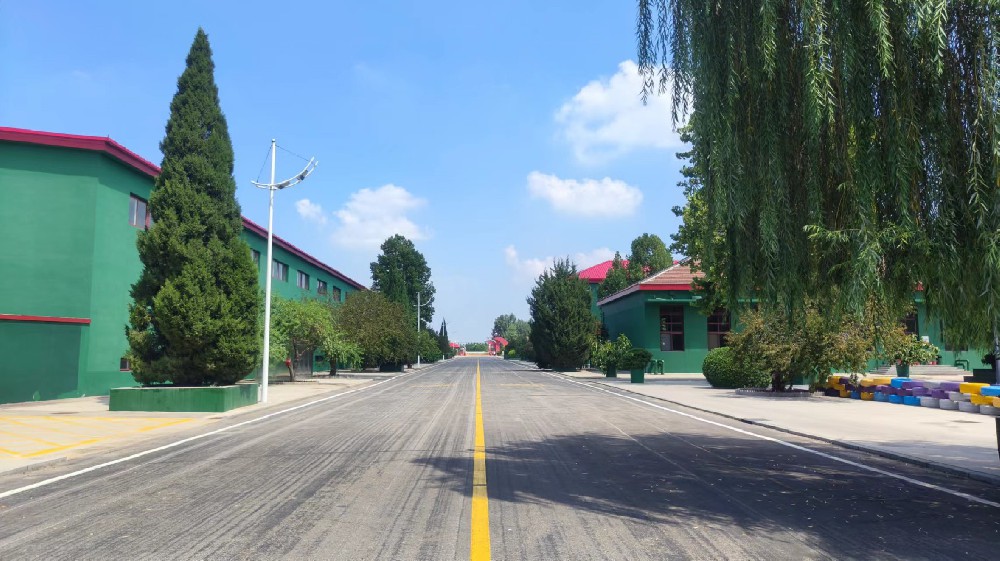 幼儿园环保新选择：适合幼儿园安全环保的醇酸漆