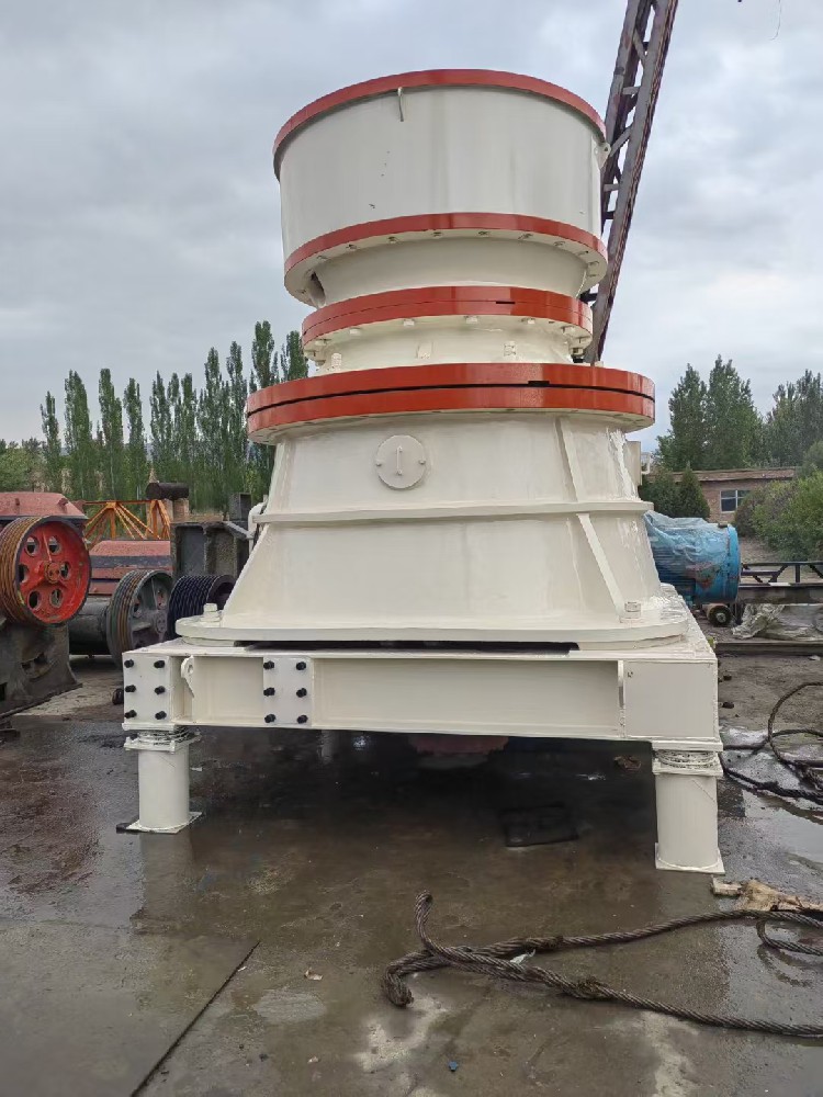 工业设备新面貌，k8凯发清漆显神威：打造高效耐用的维护解决方案