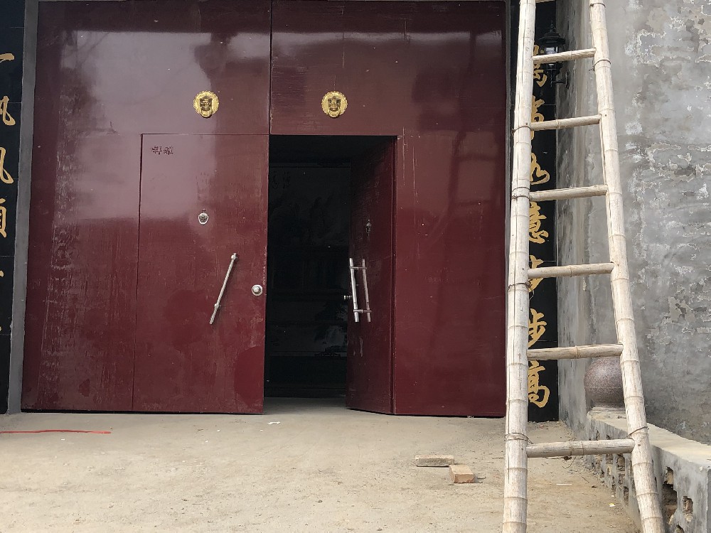 乡村振兴的守护者：醇酸防锈漆在乡村项目维护中的重要作用