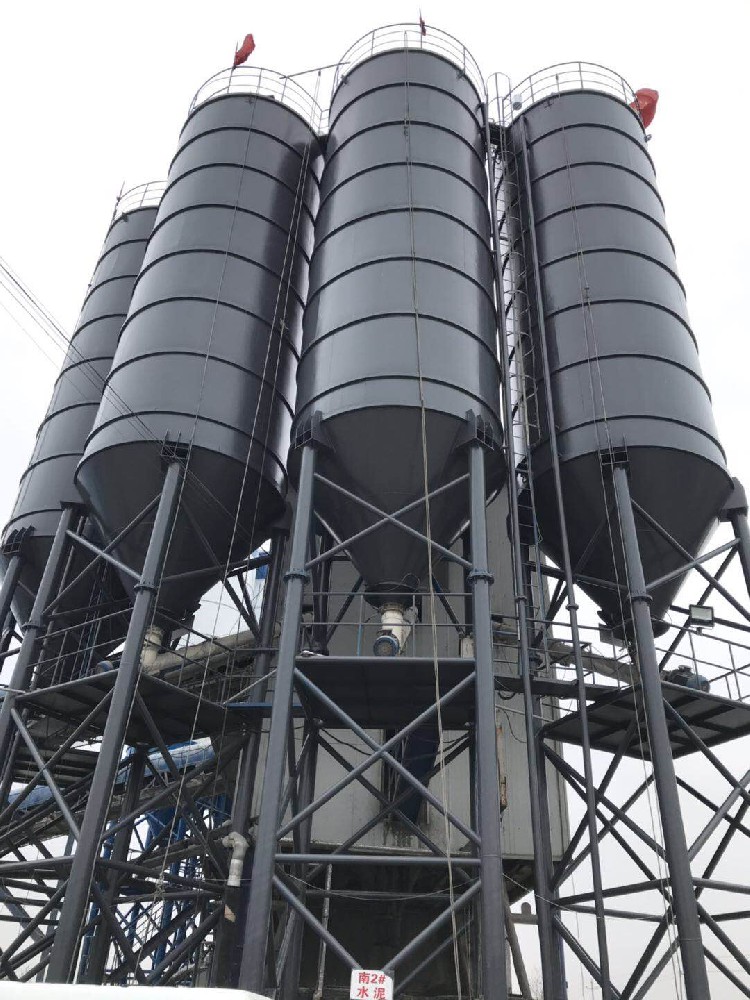 寒冷地区刷新维护新选择：醇酸防锈磁漆的卓越表现