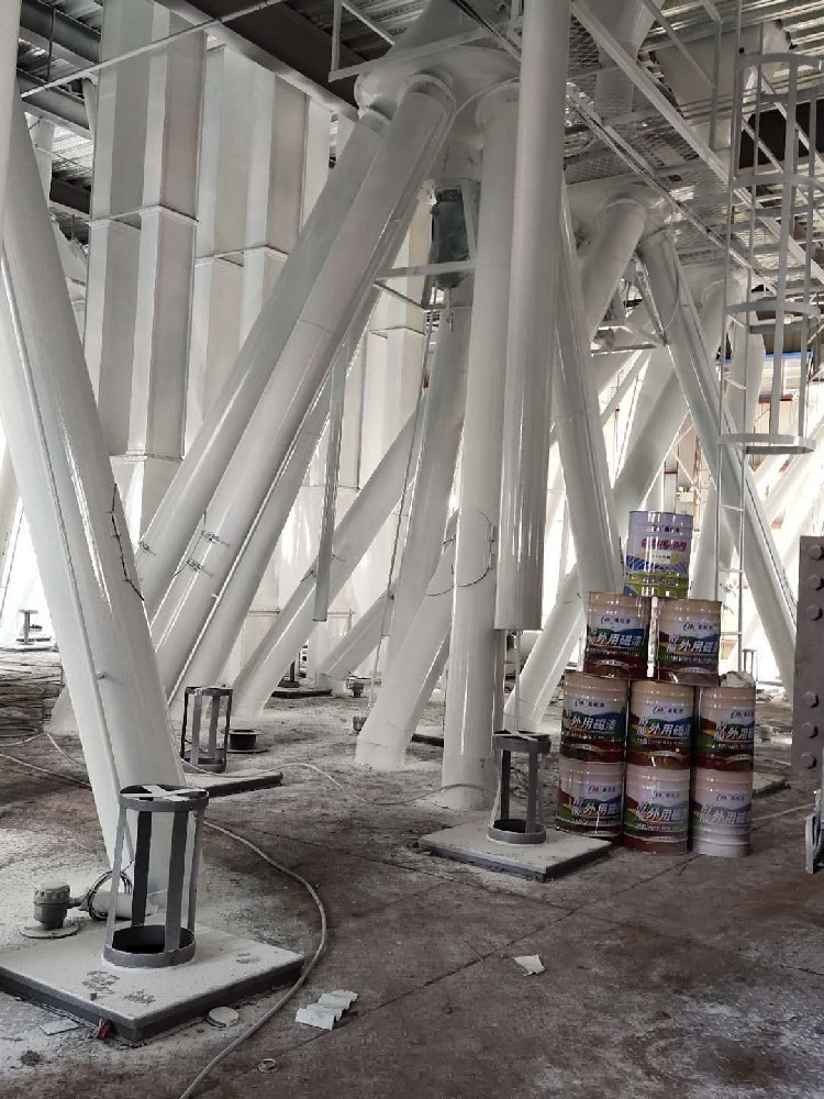 食品加工厂设备换新颜，醇酸漆守护食品安全与生产效率