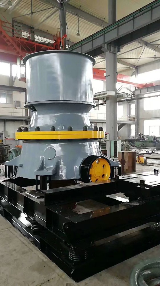 机械设备守护神，醇酸防锈漆助力长效维护