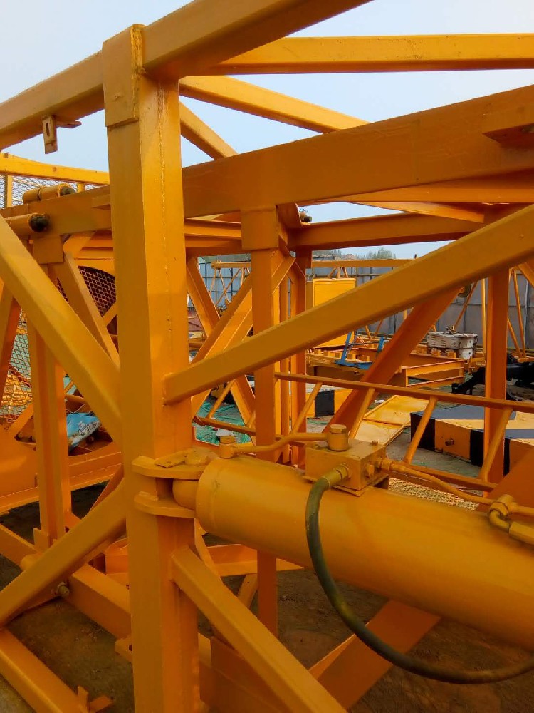 绿色刷新，守护未来——k8凯发推出适合环保工程刷新的醇酸防锈磁漆